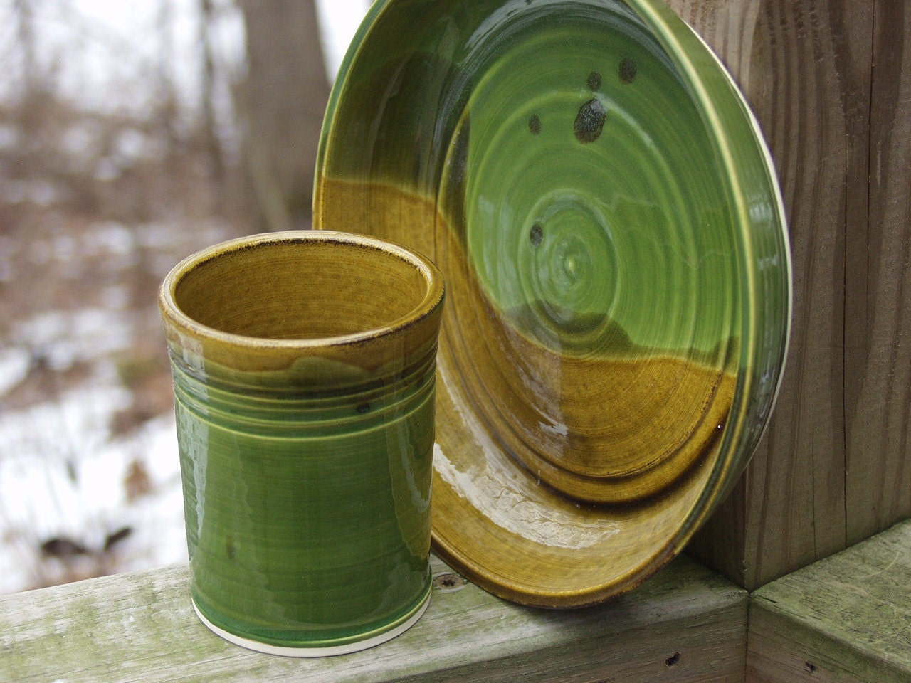 Lucky Shamrock, Green, Luncheon Dinnerware Set-Tumbler, Salad Bowl, set of 2
