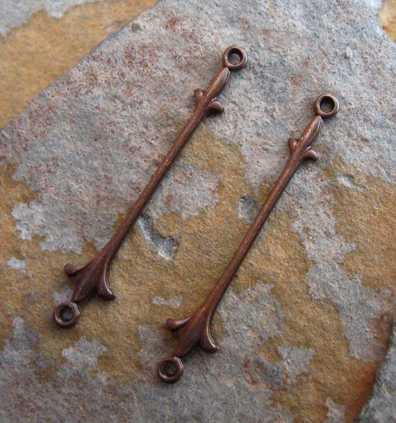 4 Fleur de Lis Connectors 15mmx27mm Trinity Vintage Patina - Trinity Brass Co. LOW SHIPPING