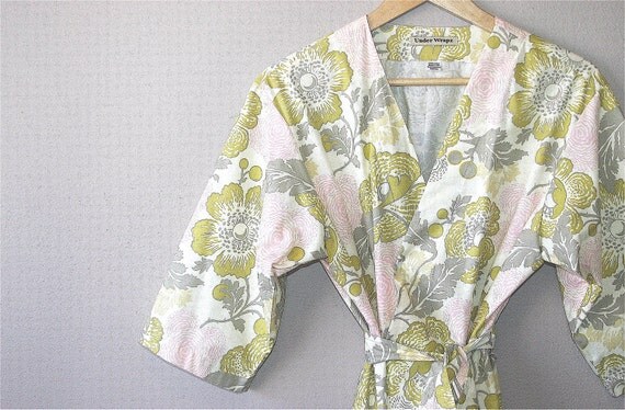 RESERVED for Laura.  Bridesmaid gift set of Robes. Getting Ready Robes. Assorted Prints. Knee Length.