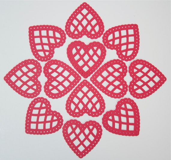 24 Scalloped Hearts- Red