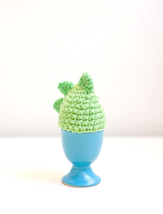 Dragon egg cozy, egg warmer - green. easter