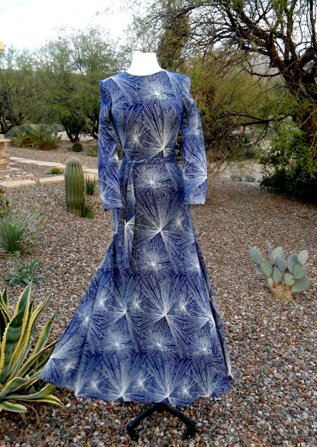RESERVED for nepepper 2nd Payment Vintage 1970s Diane Von Furstenberg DVF Blue Star Burst Graphic Print Maxi Dress - Size Small to Medium