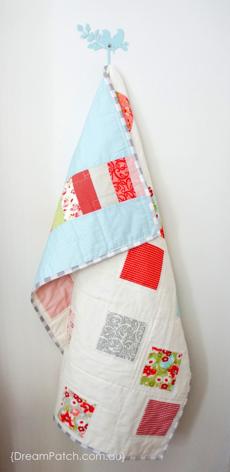 Off- centred Squares Patchwork Quilt