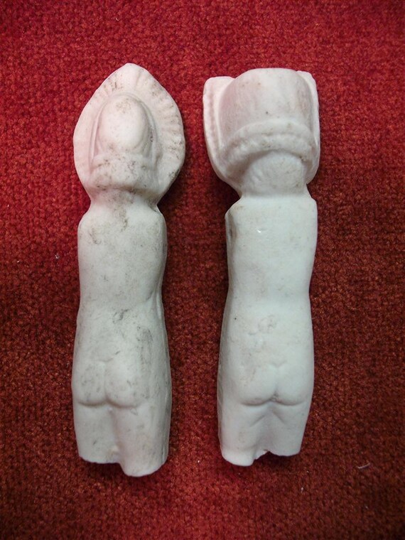 2 Freezing Frozen Charlotte Dolls With Bonnets - Lot 4
