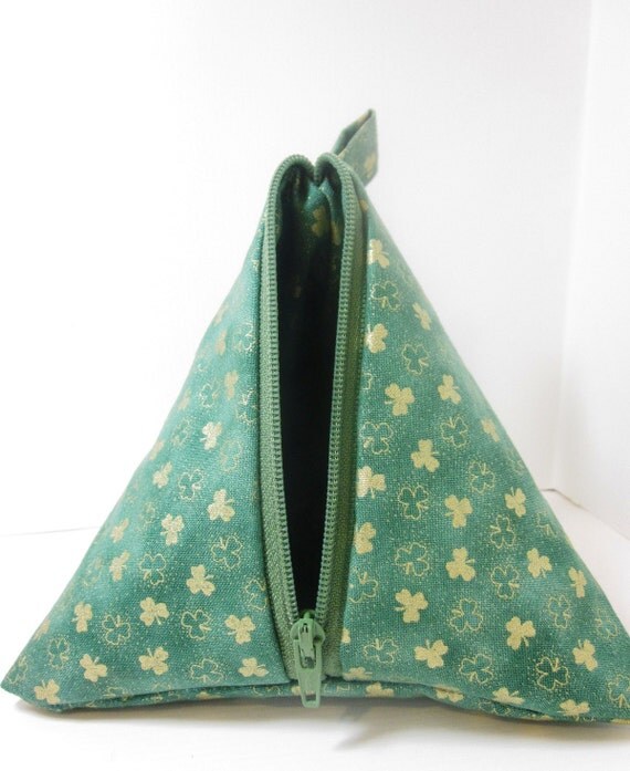 Lucky Shamrock Pyramid Pouch