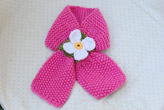 Child's Hand-knit Pink  Crossover Scarf with Daisy