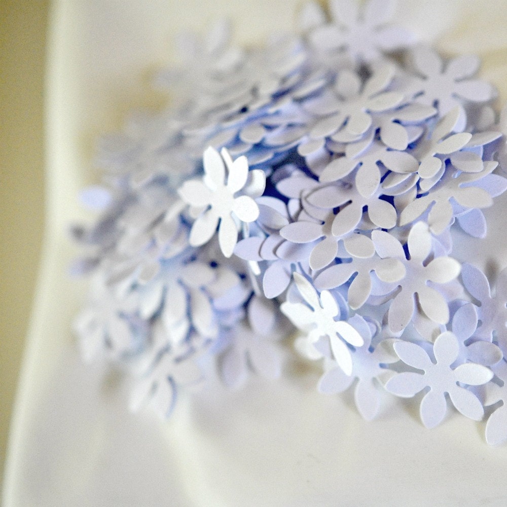 Confetti 100 Tiny Paper Flowers White Spring