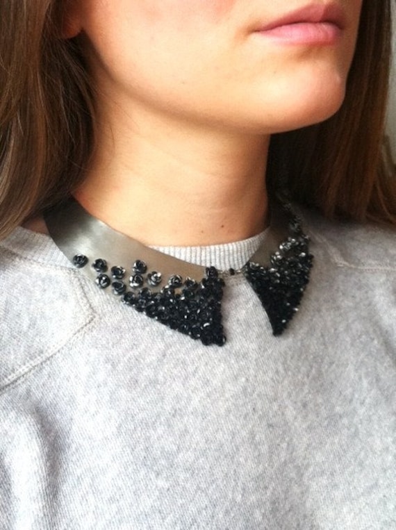 Silver Steel Oxford Collar Necklace with Black Aluminum Roses