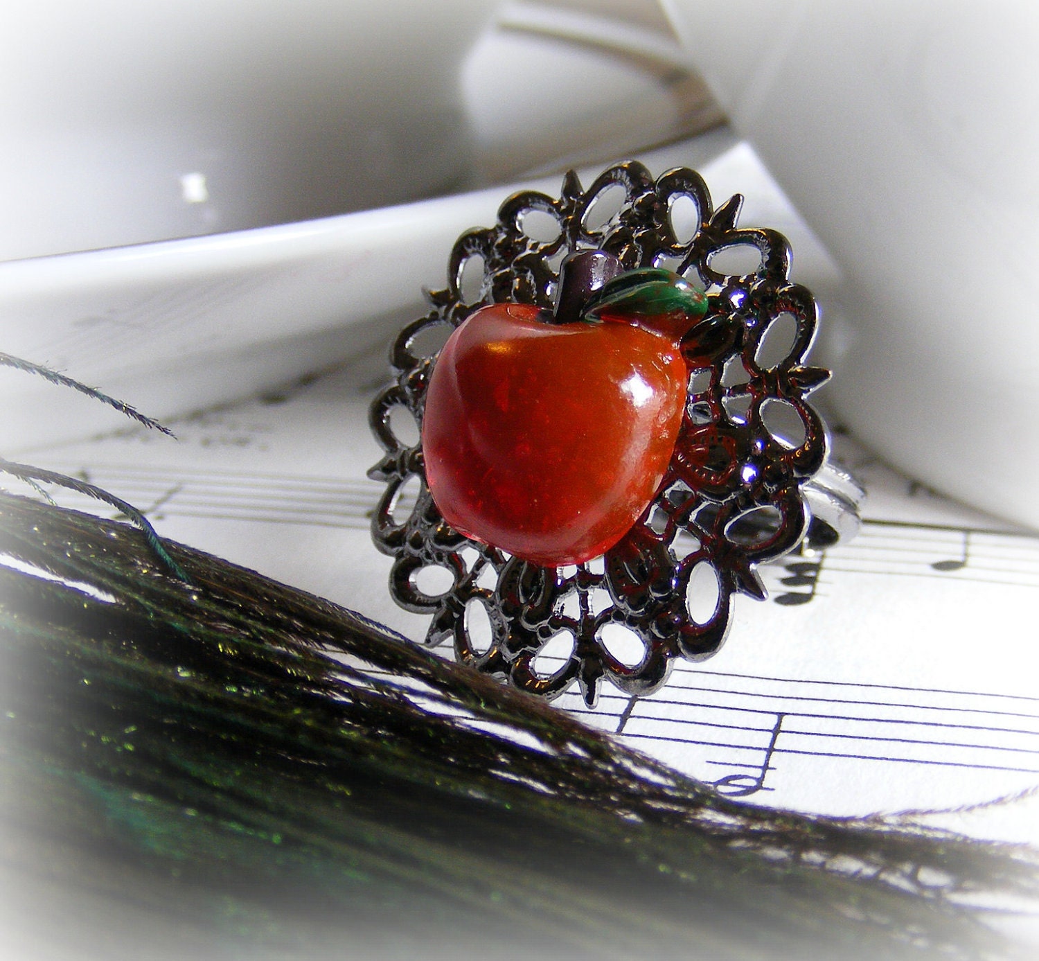 Ring Filigree Red and Delicious Apple