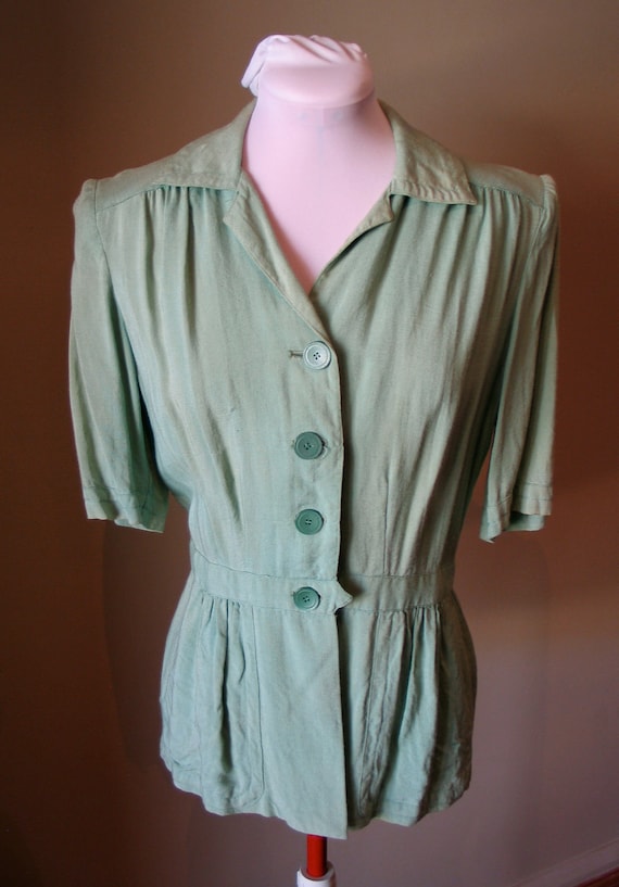 Vintage 1940s Spearmint Green Belt Backed Linen Blouse