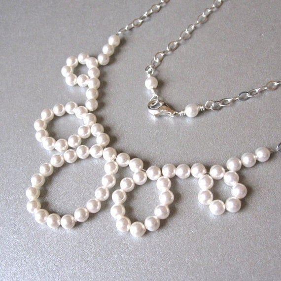 Modern pearl loop bridal necklace