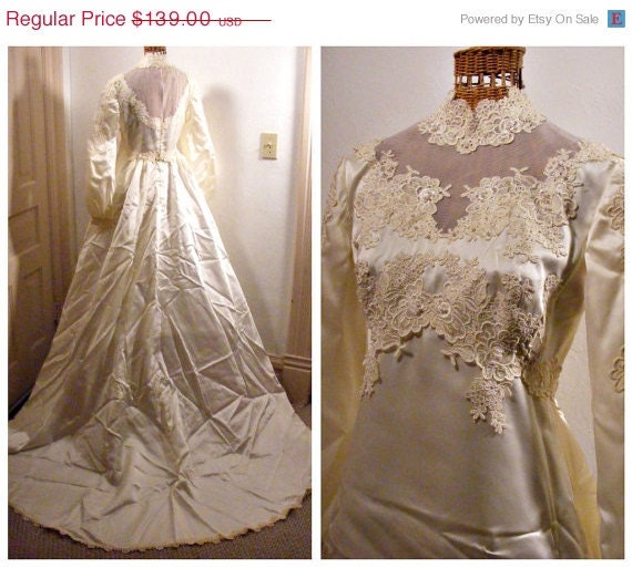1960s Wedding Gown Size Medium Ivory Lace Pearl With Cathedral Train