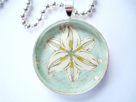 Glass Tile Pendant, Vintage Floral Pendant, Vintage Flowers, Spring Flowers - chain included
