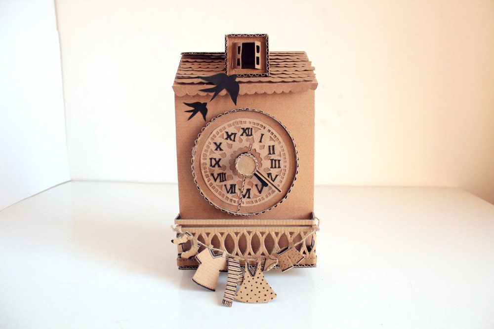 Oupas Design Cradboard Wall Clock