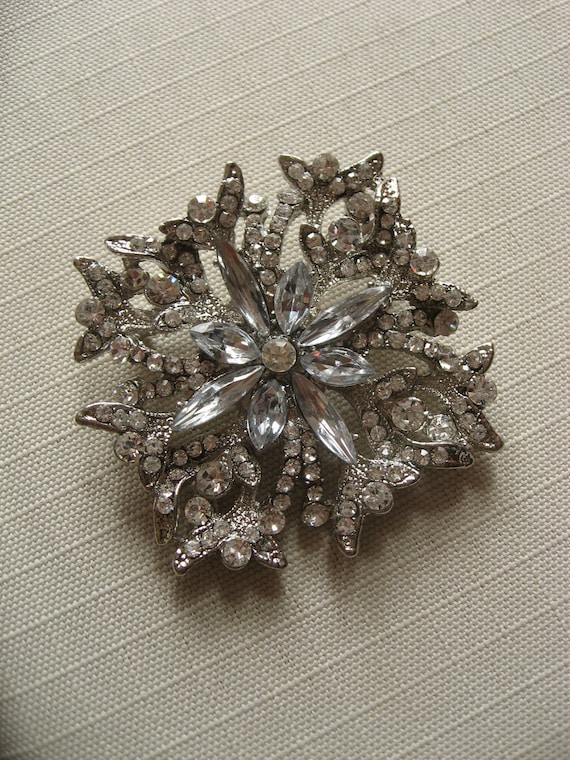 Cake Brooches crystal Silver Pearl Wedding Cake Bling