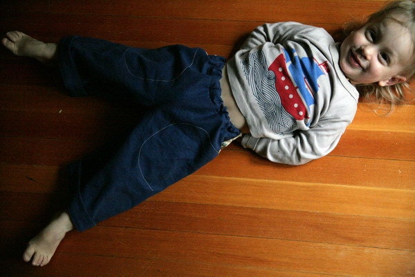 Navy Linen Mock Pocket and Owl Bum Pants - 2yrs
