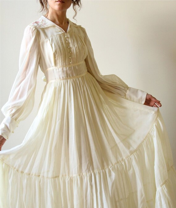 70s Gunne Sax Boho Wedding Dress vintage ivory bone offwhite cotton voile 