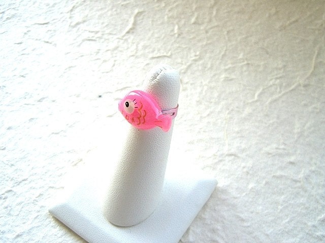 Kawaii Cute Japanese Ring - Fish Girl Children Size Adjustable Pink