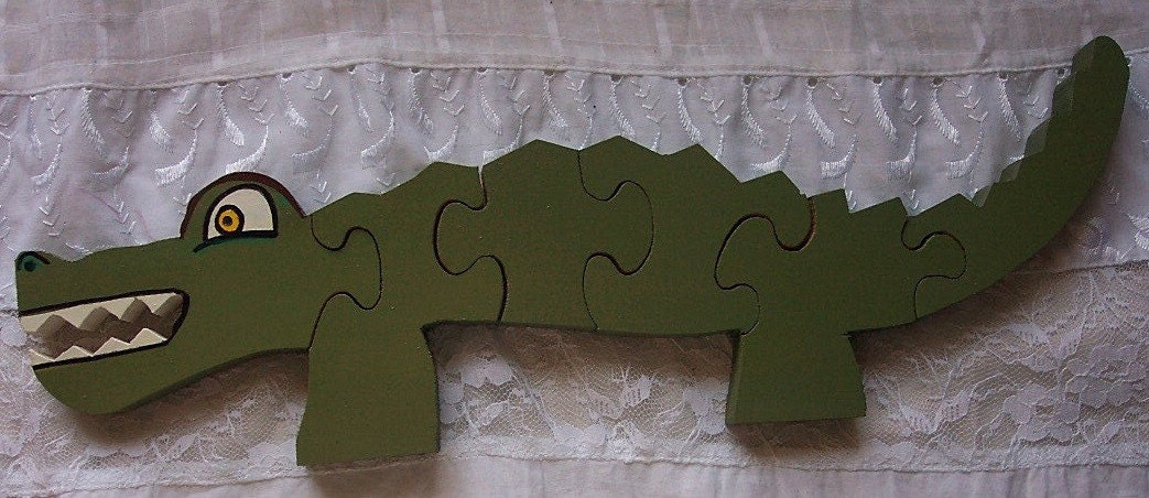 Large Wood Alligator Puzzle, Hand Painted,  Wood Creations and Crafts by Carolina Country Crafts