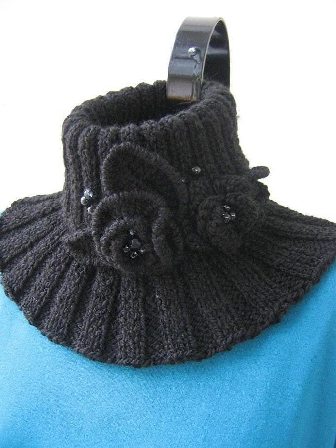   - neckwarmer