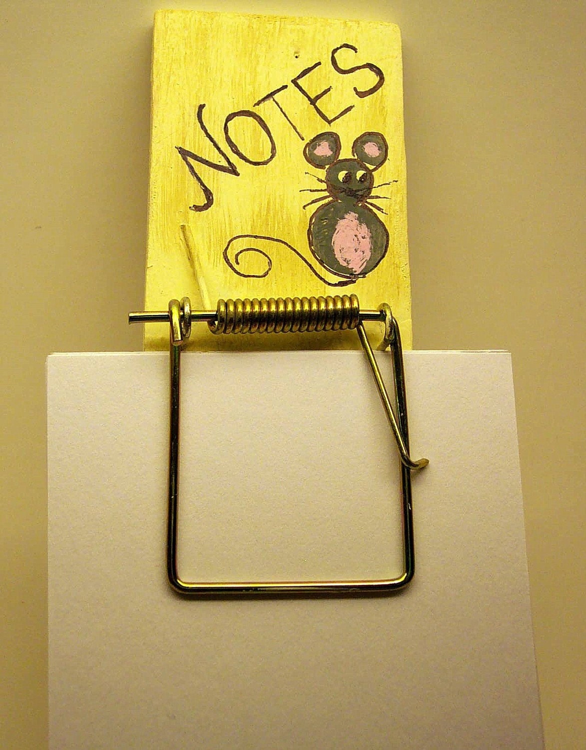 Mouse Trap Note Holder,  Perfect for Fridge,  Hand Painted