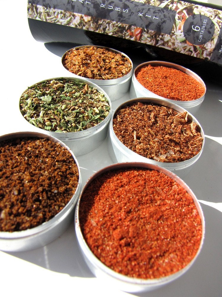 dry rub grilling kit. small gourmet BBQ blends kit for red meat and burgers. the perfect gift for a cook.