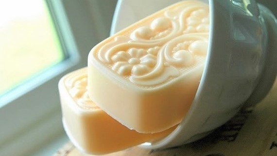 Ginger Peach . goats milk soap