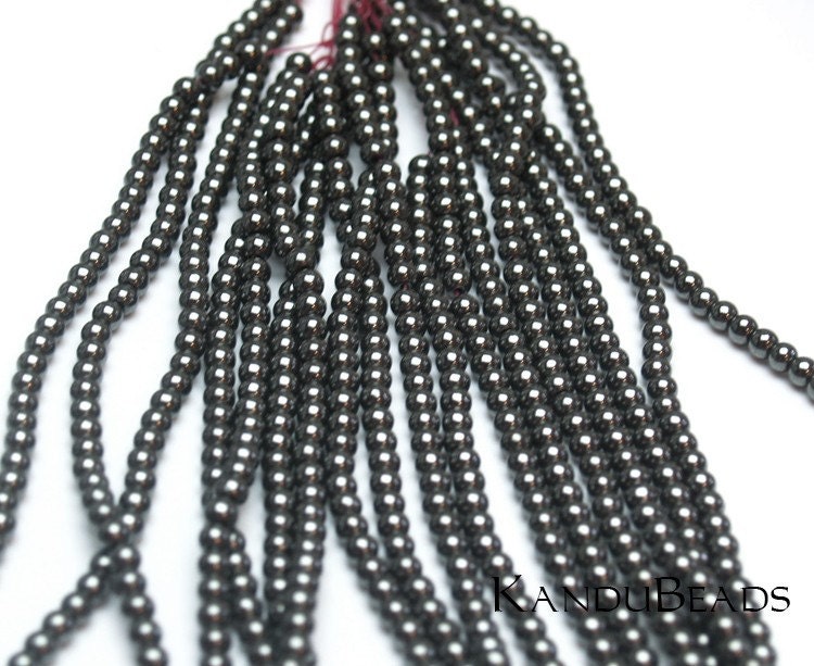 Hematite Round beads silvery black 4mm 15" (perfect spacer beads) (APROX 105 BEADS)