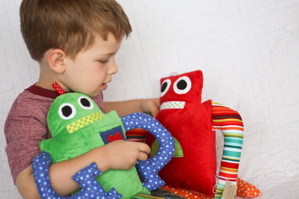 Robot Plush Toy / Gibson