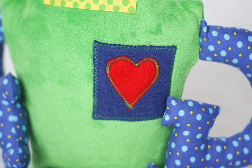 Robot Plush Toy / Gibson