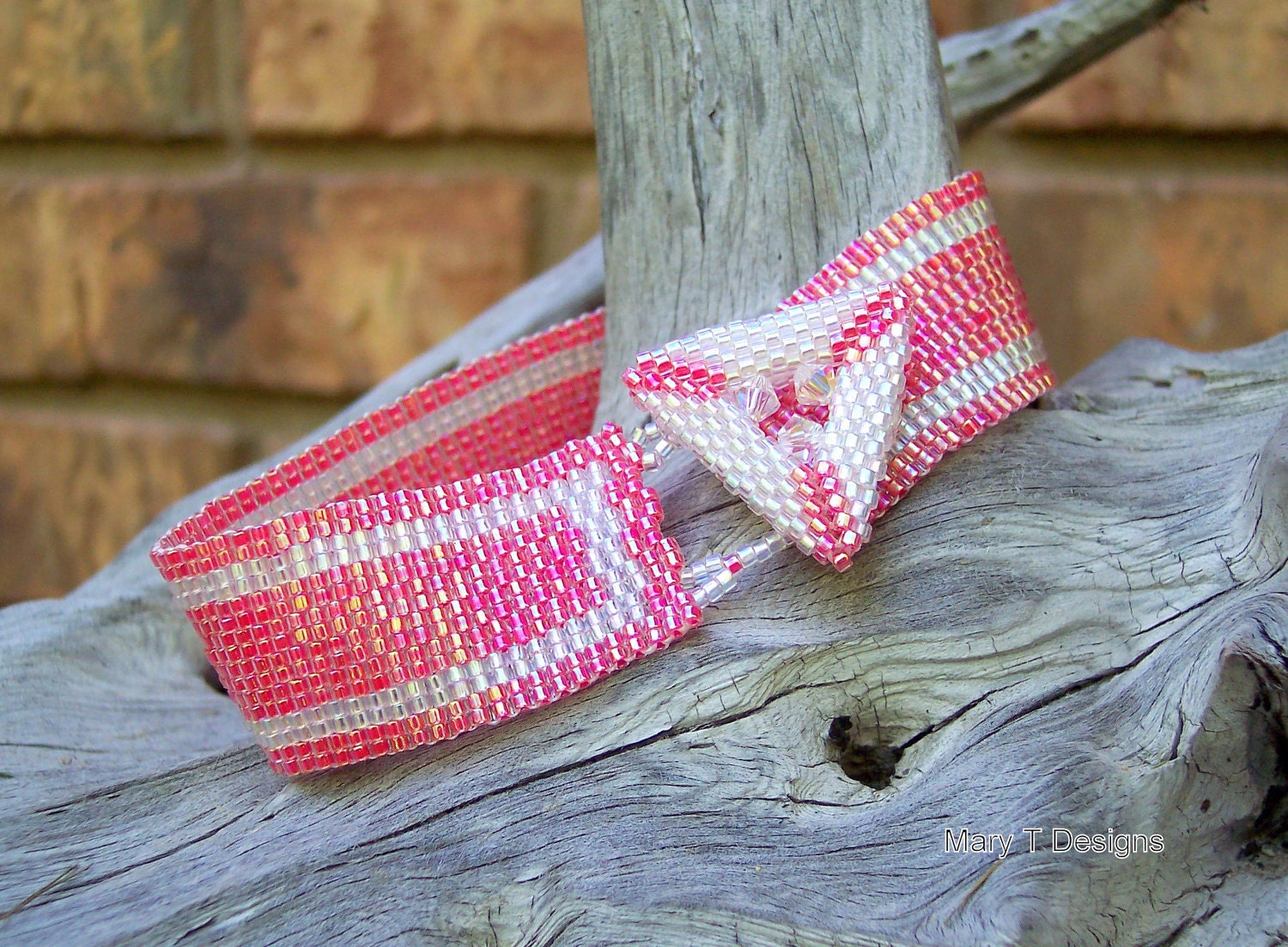 Iced Fushia Beadwoven Bracelet