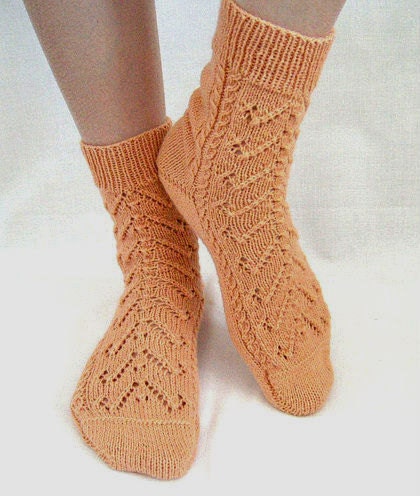 Hand Knitting Socks Vectors peach