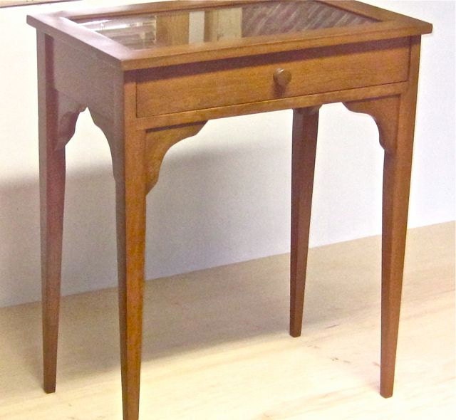 Console display table