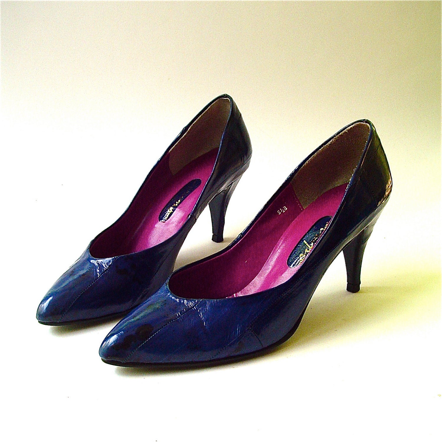 80s vintage Royal Blue Eel Skin Pumps