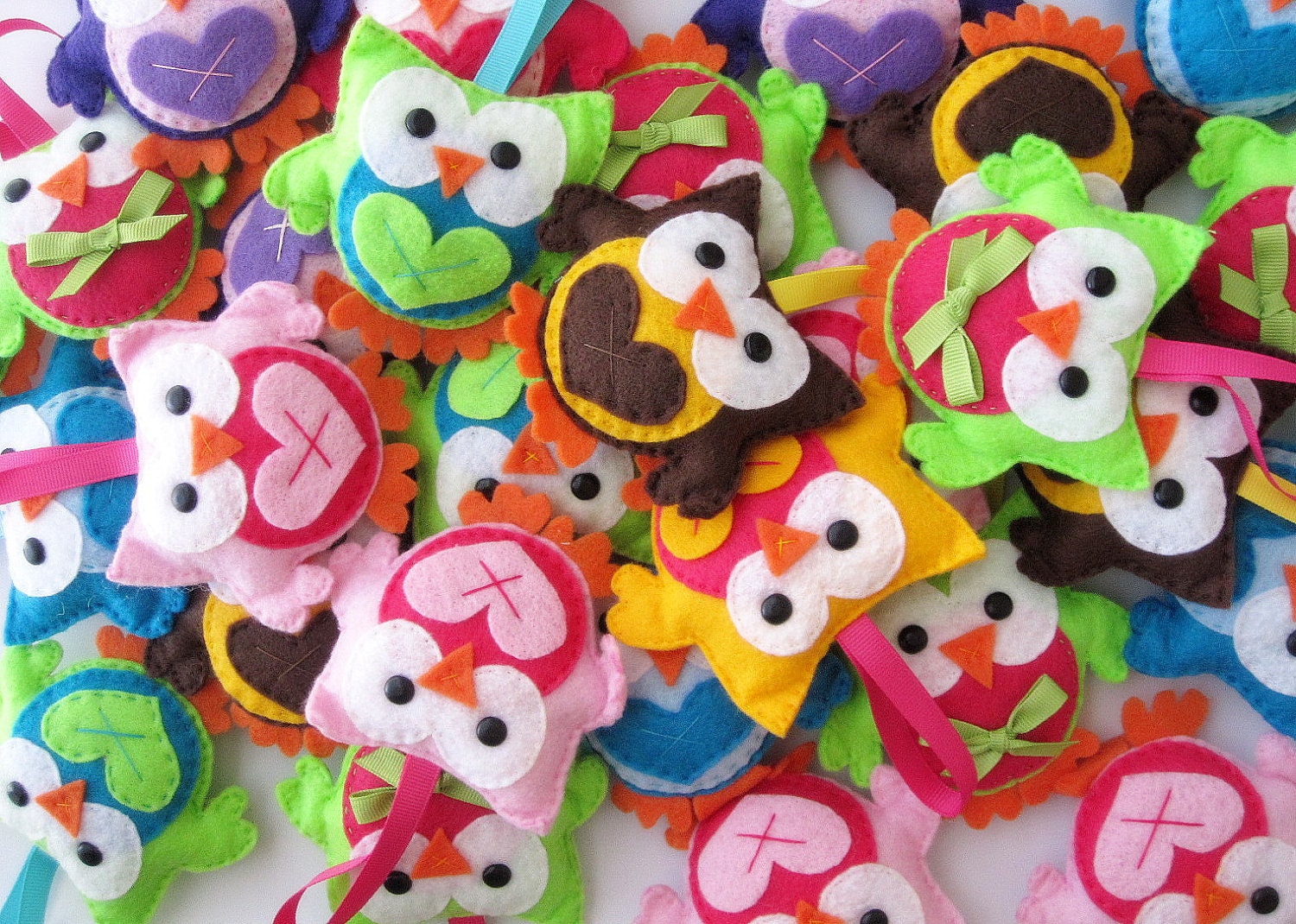 Set of 4 Christmas Owl Gift , Christmas Ornaments or Party Favors, Pick 4 color combination