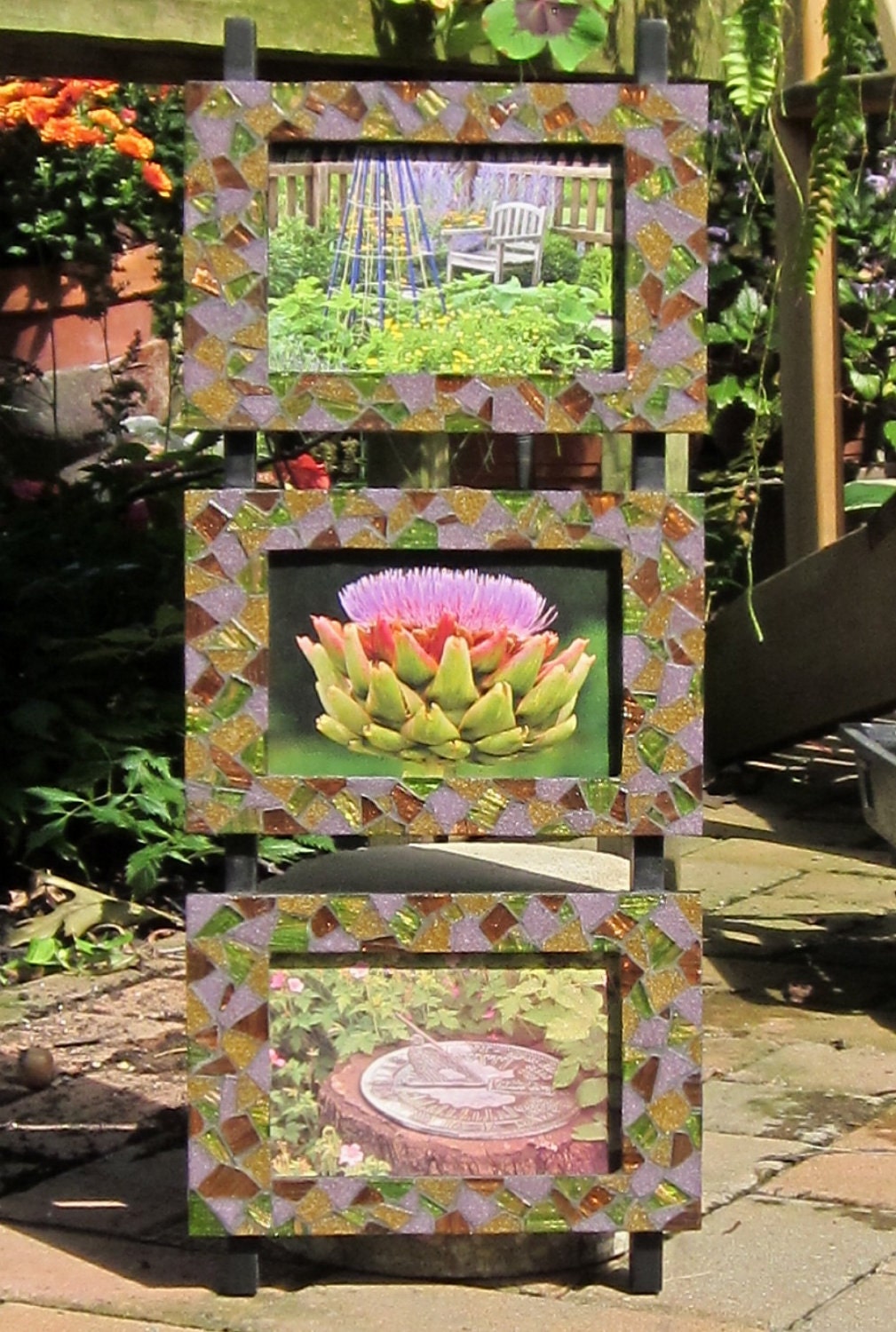 Tiki - Triple 4x6 Mosaic Frame Collage