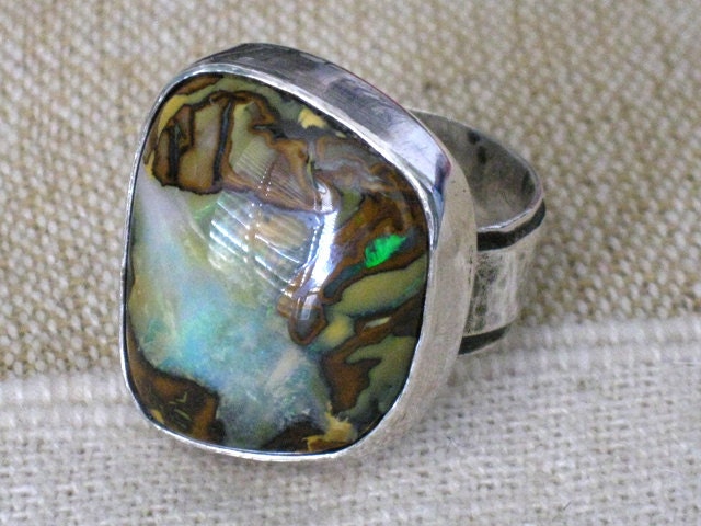 Freeform Opal silver ring. Koroit Opal stone set in a handcrafted jewelry sterling ring
