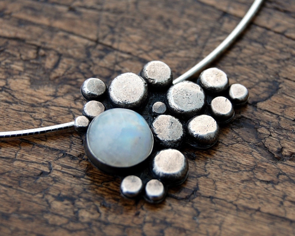 Pebble sterling silver & moonstone necklet - Unique jewellery handmade in Orkney