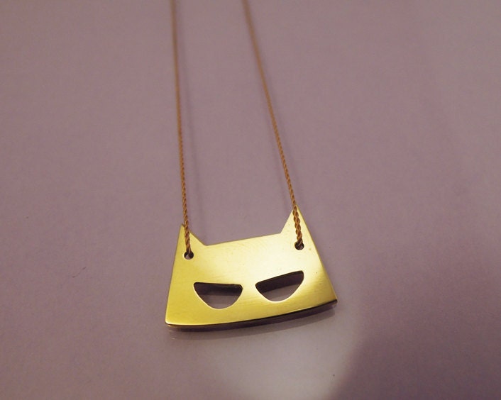 Mask necklace brass