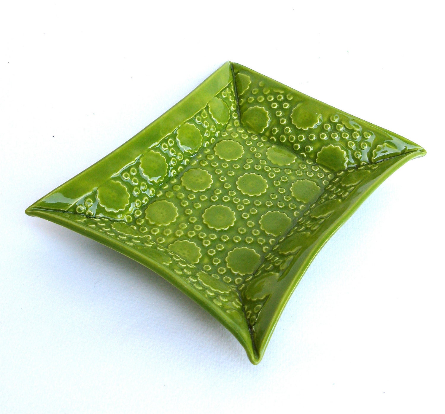 hand built porcelain tray  festive ware   ...  kiwi dish