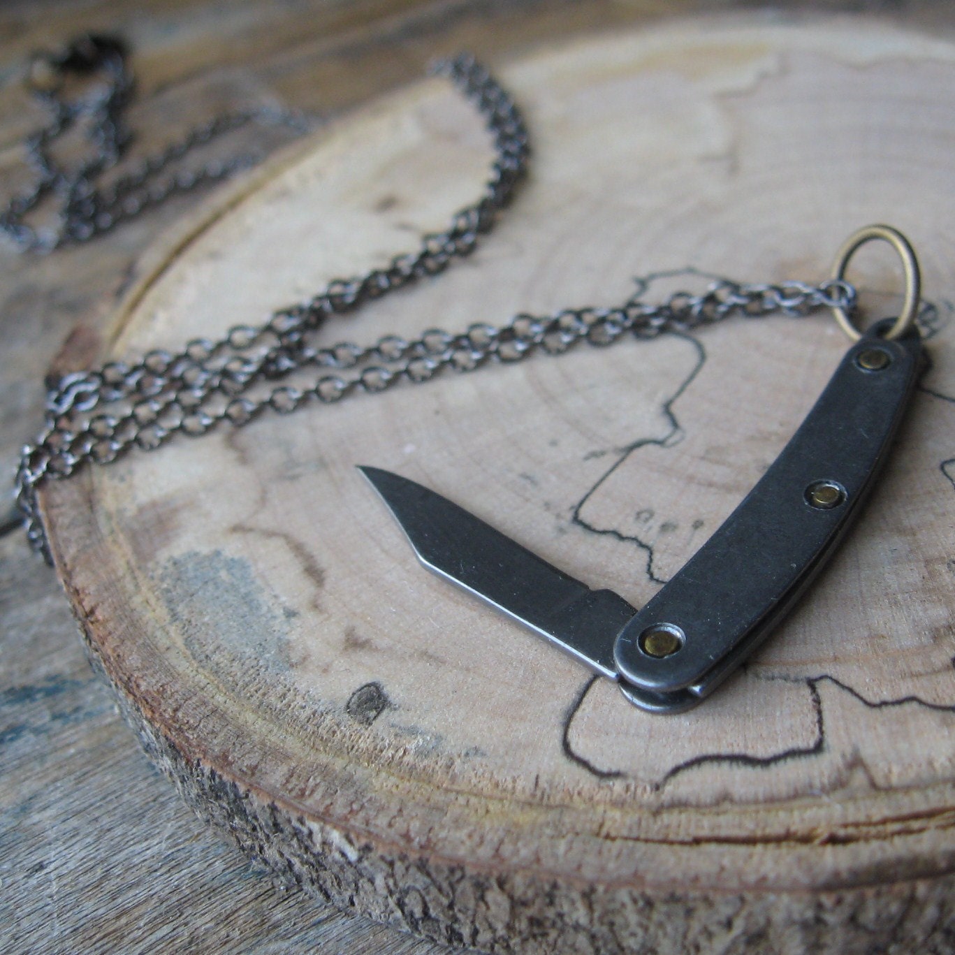 bb knife gunmetal necklace vintage