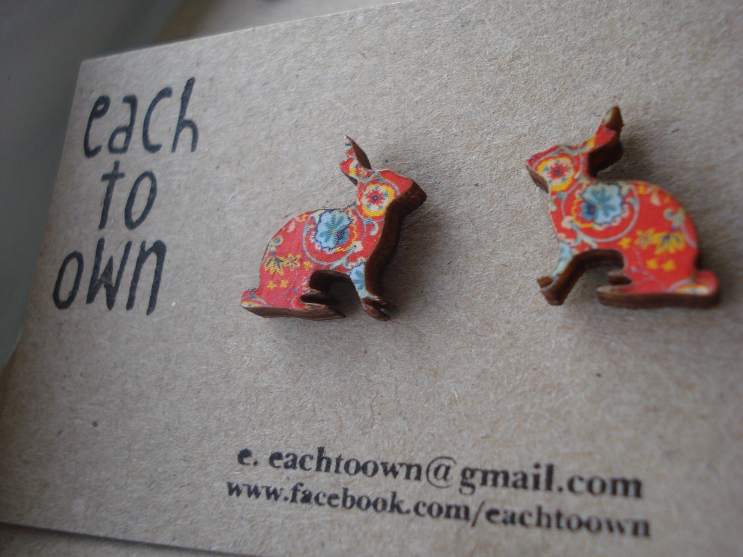 Wooden Earrings "Sunny Bunny" in Red
