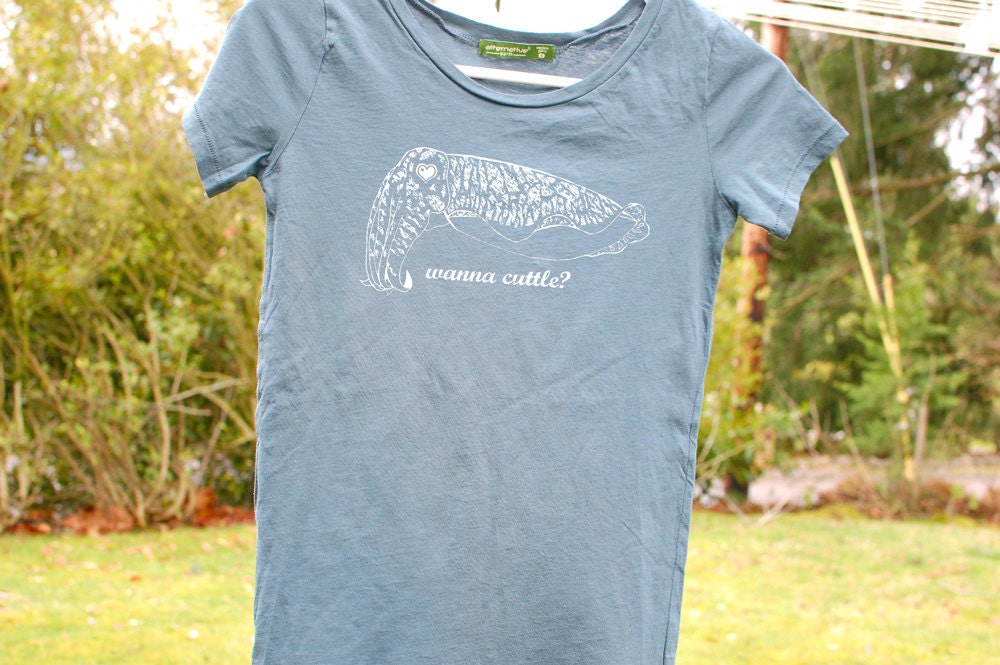 Cuttlefish Shirt, Women's T Shirt, Organic Scoop Neck, Short-Sleeve