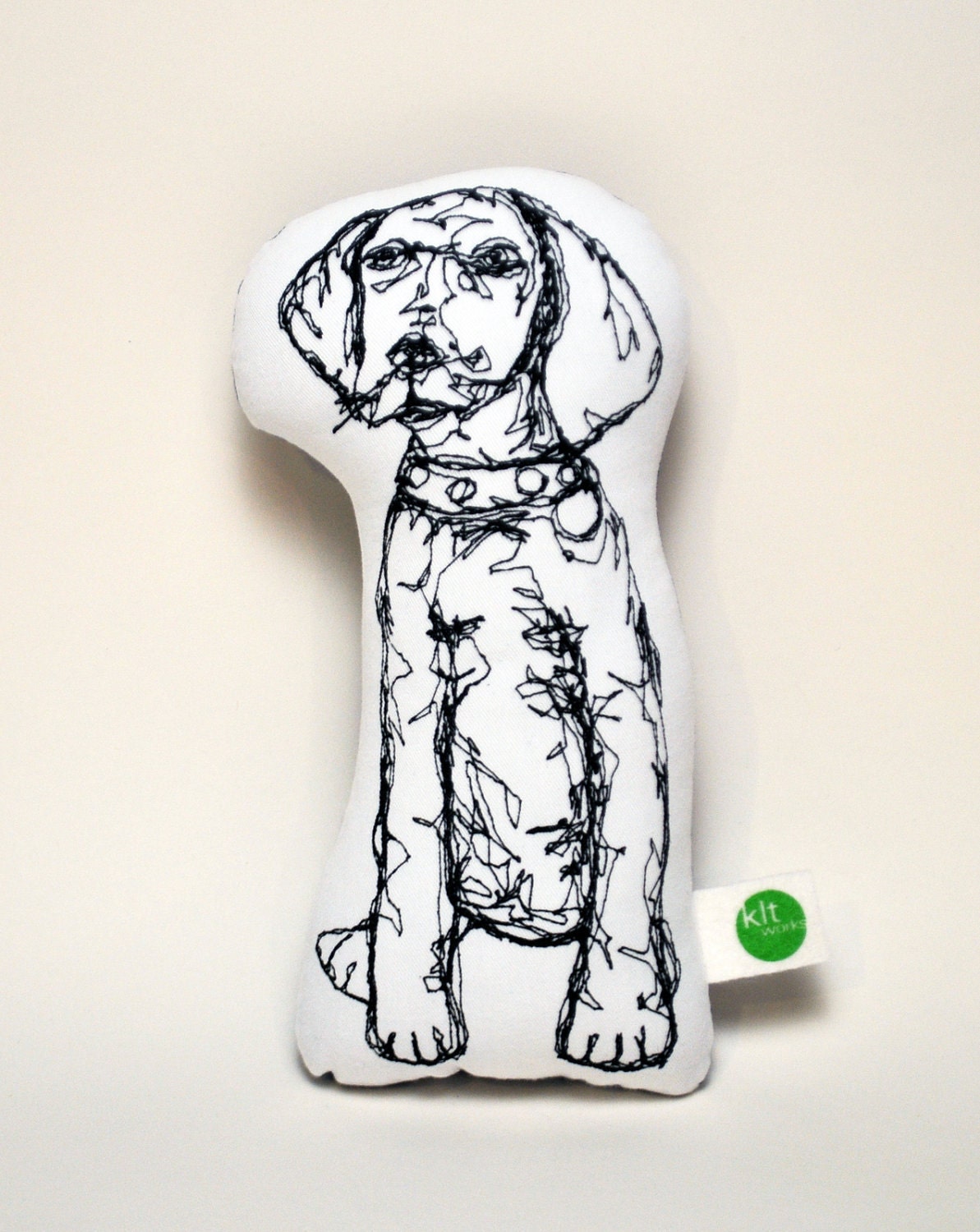 German Pointer - Thread Drawing Plushie
