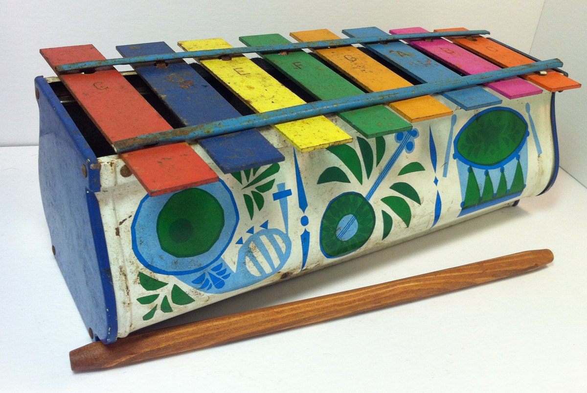 Tudor Metal products Kid's Xylophone with wonderful cartoon art