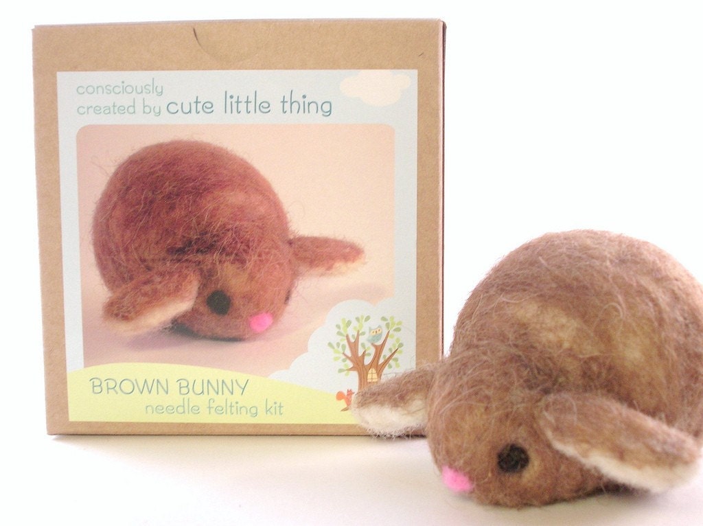 needle felting kit - craft kit- DIY bunny