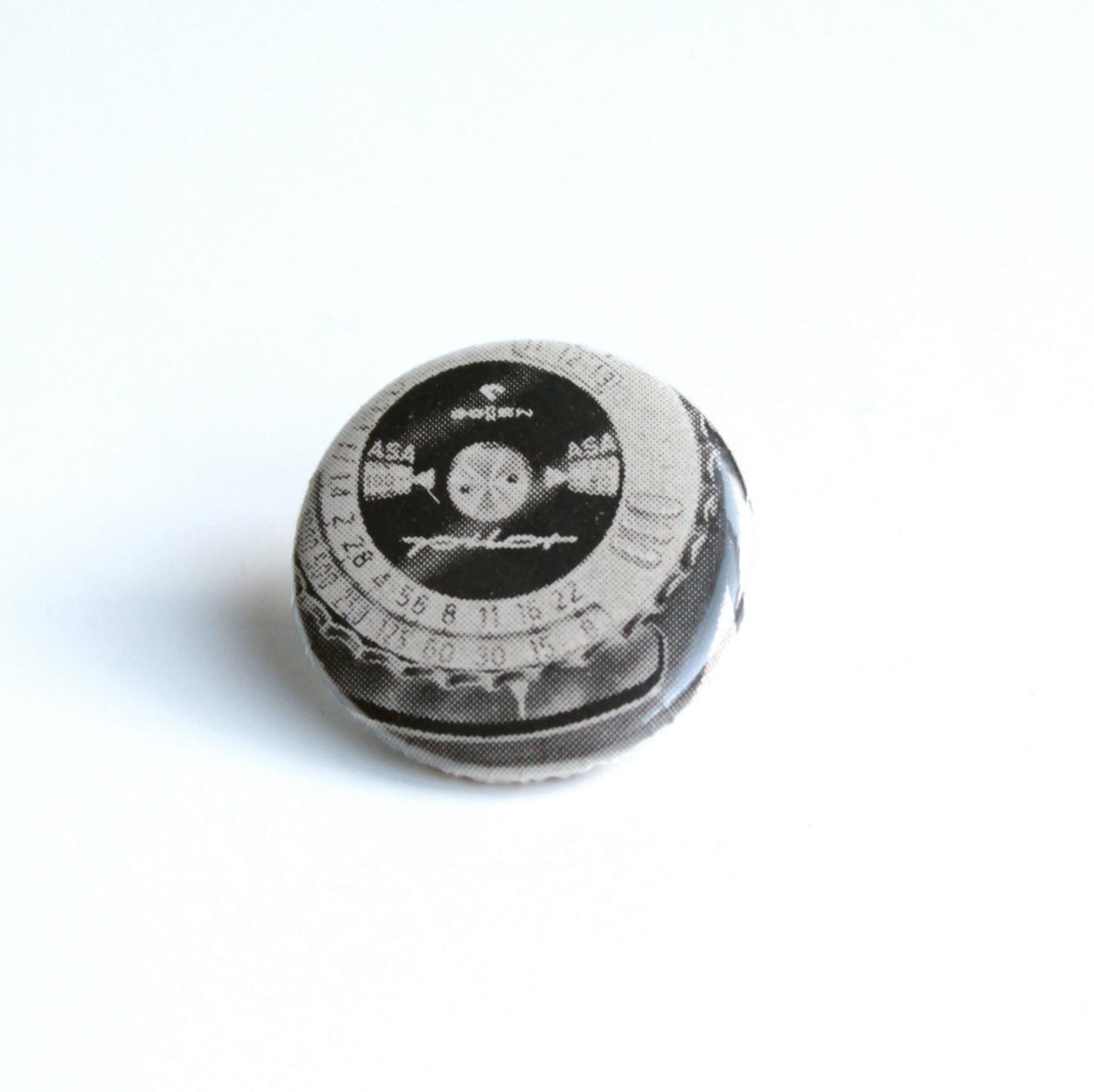Vintage Light Meter Camera Film Tie Tack or Clutch Pin