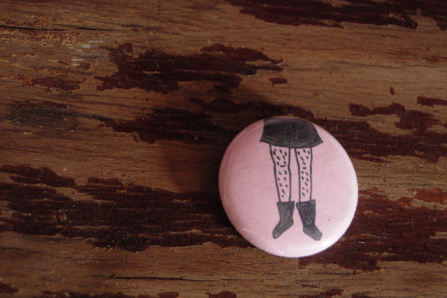Furry Legs Button