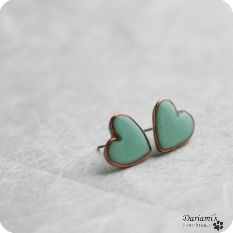 Post earrings - Mint green Hearts