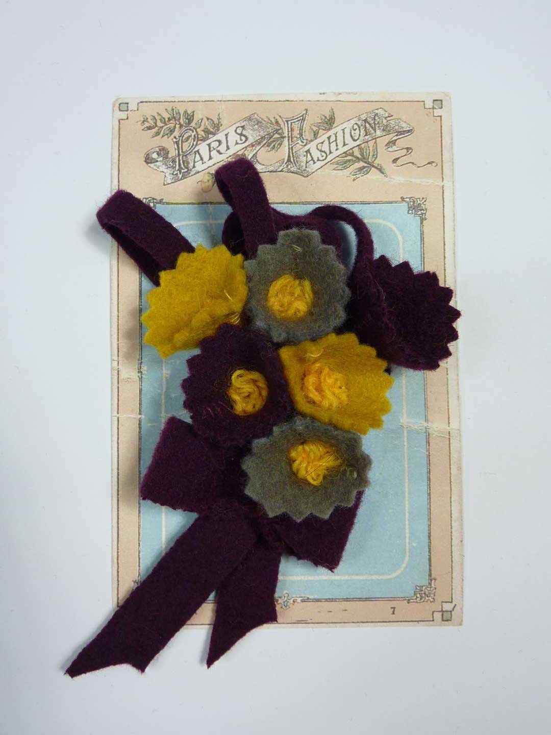 Vintage 1940s Felt Corsage  Brooch from Vintage Felt  made from Original 1940s Patterns